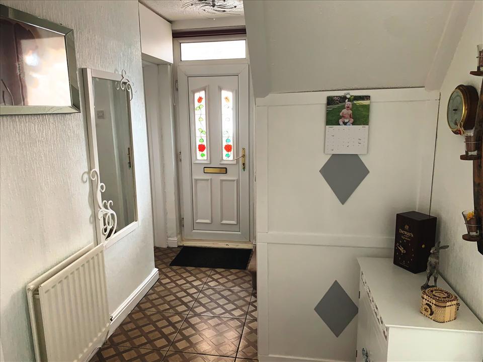 ENTRANCE HALLWAY