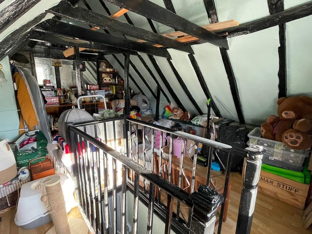Loft Room 1