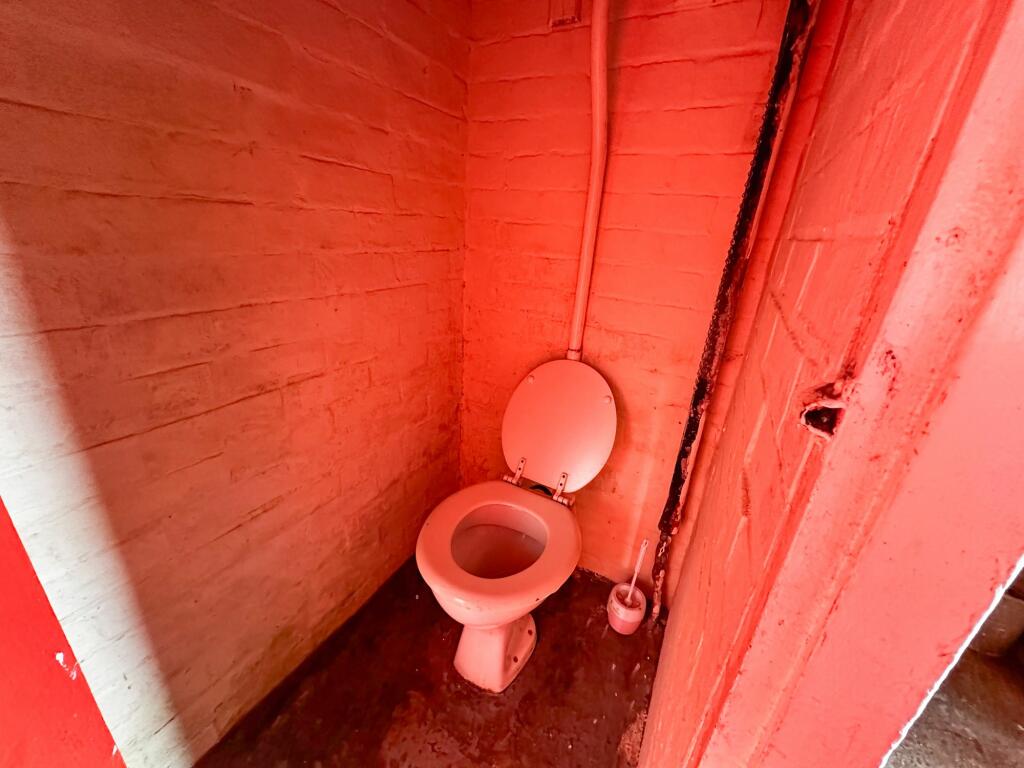 WC