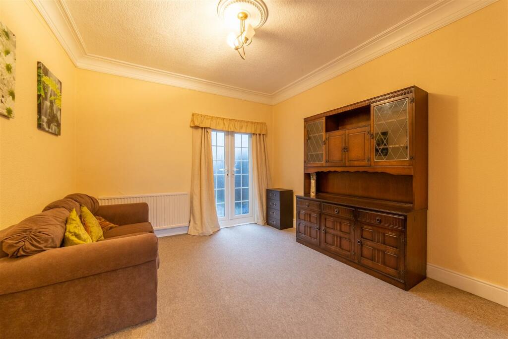 53 Sunnybank Rd-16.jpg