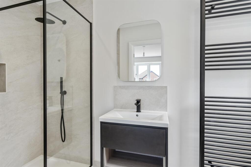 24 Kingscote Road_26.jpg