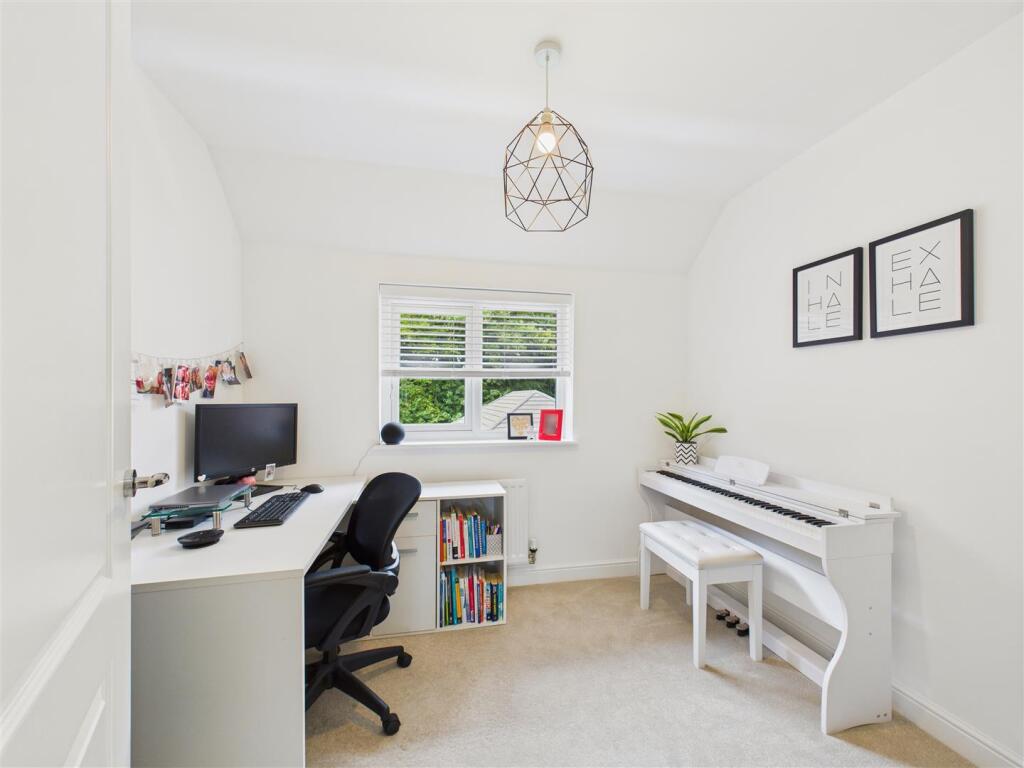 Bedroom 4