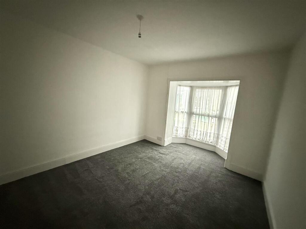 Front Double Bedroom