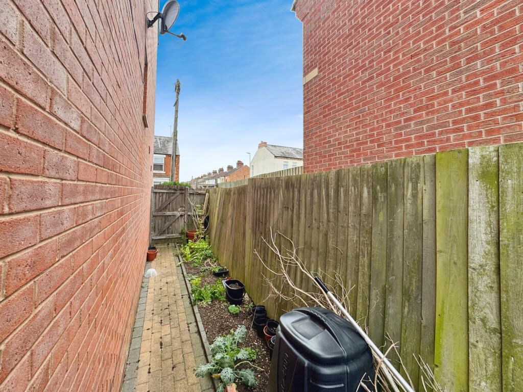 28 Lathkill Street, Market Harborough, LE16 9EY