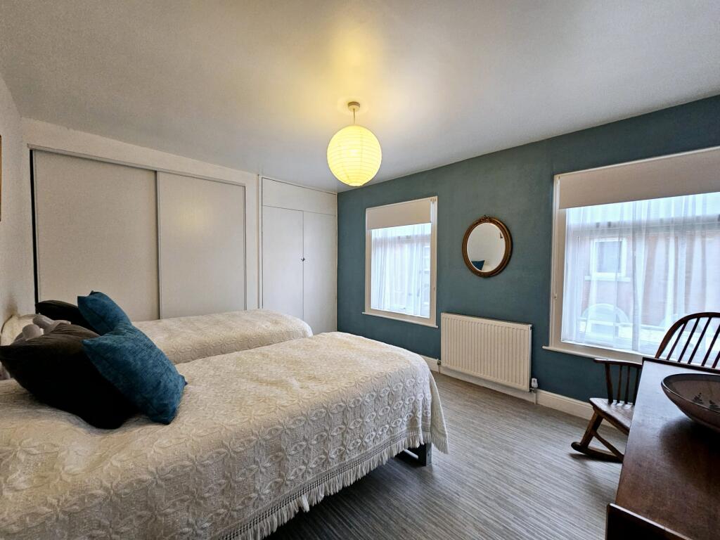 8f49ea73-bea8-4d43-9aef-a622029898bd