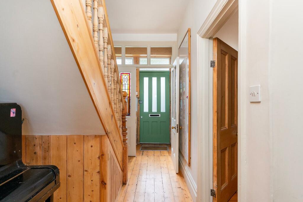 3F3AHD - Hallway C.jpg