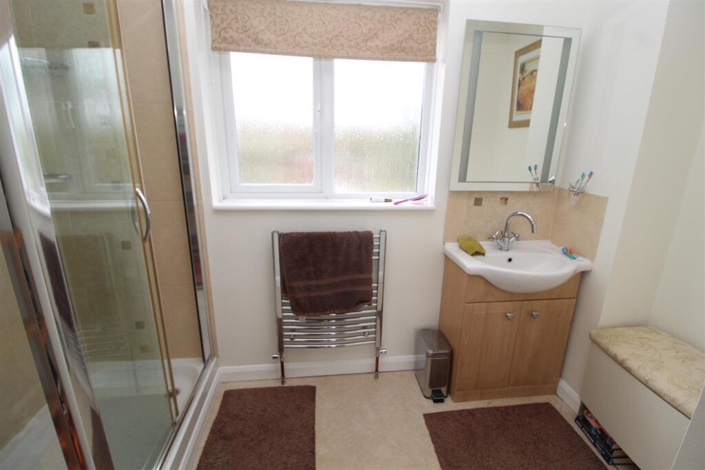 En Suite Shower