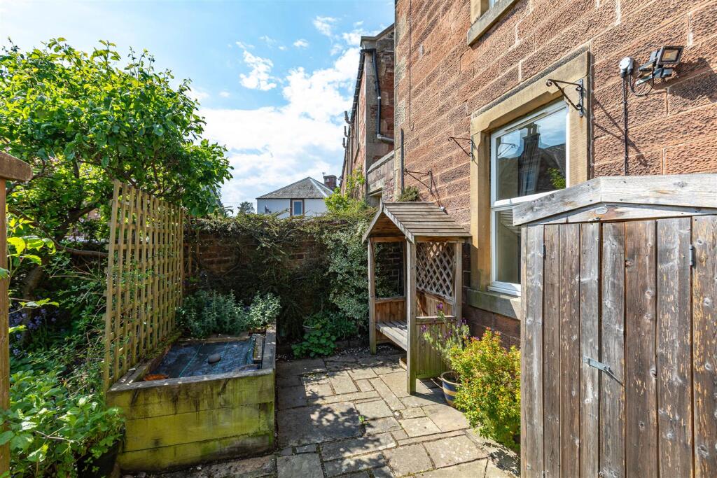 1 Ashley Cottages Newtown 31.JPG