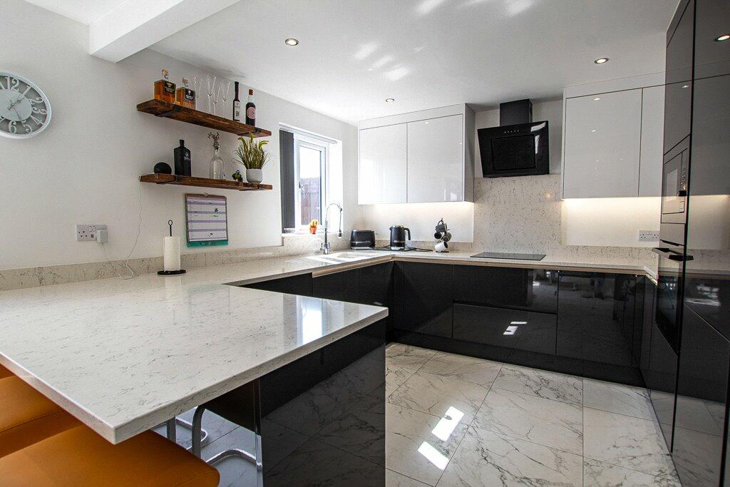 Kitchen - 1
