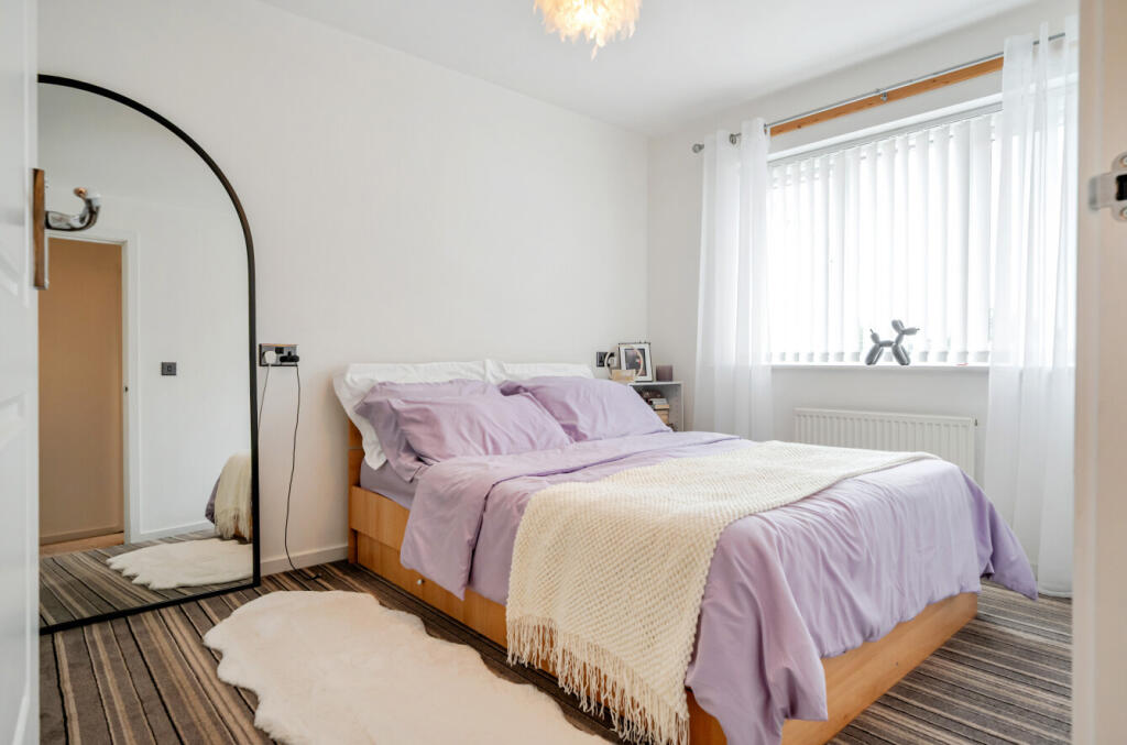 1369917-14-68f243...