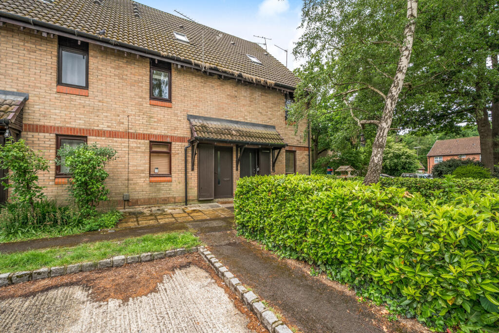 1298365-18-682daf...