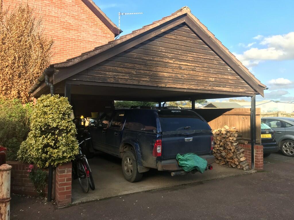 Double car port