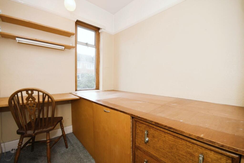 BEDROOM NO.3