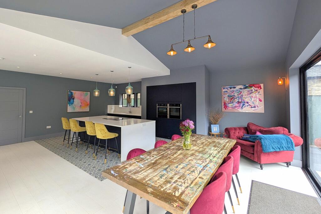 PXL_20250606_145742676.LONG_EXPOSURE-01.COVER