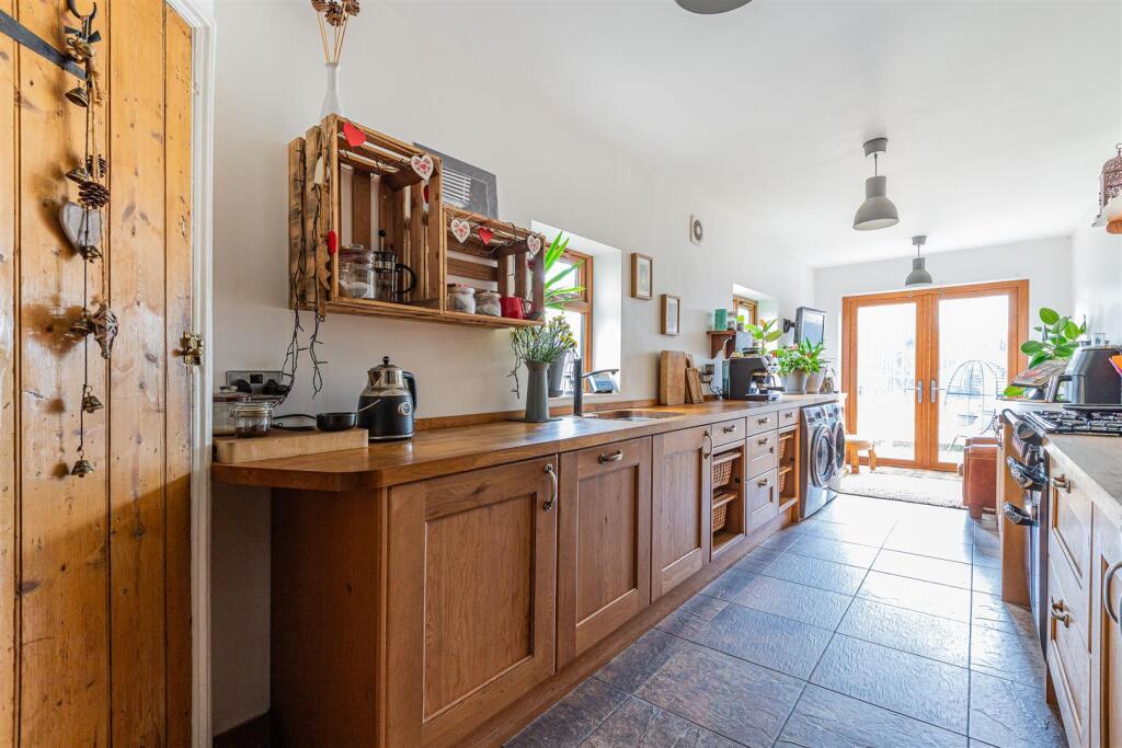 Arabella Street 149-14.jpg