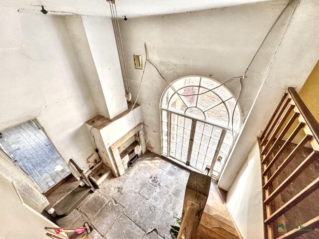 Gallery Landing T202508051002.jpg