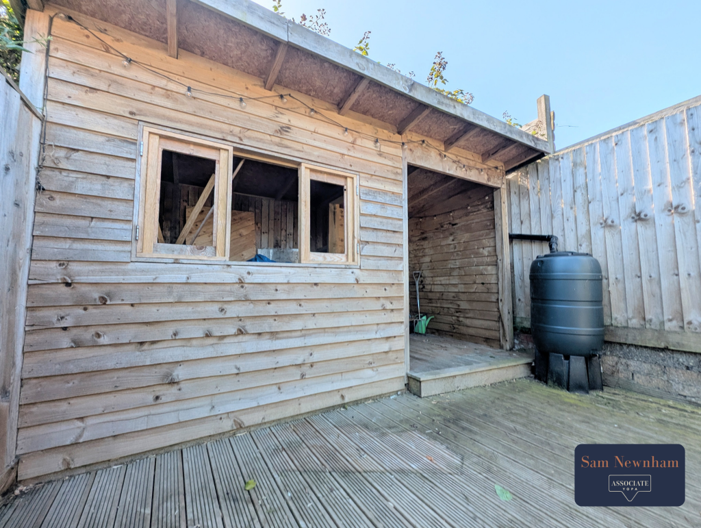 Workshop/ Shed
