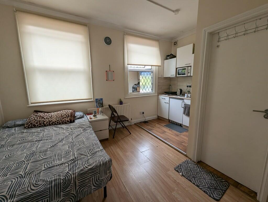 room 5