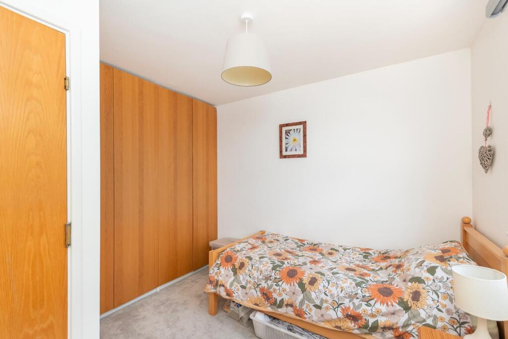 0W6RWW - Bedroom C.jpg