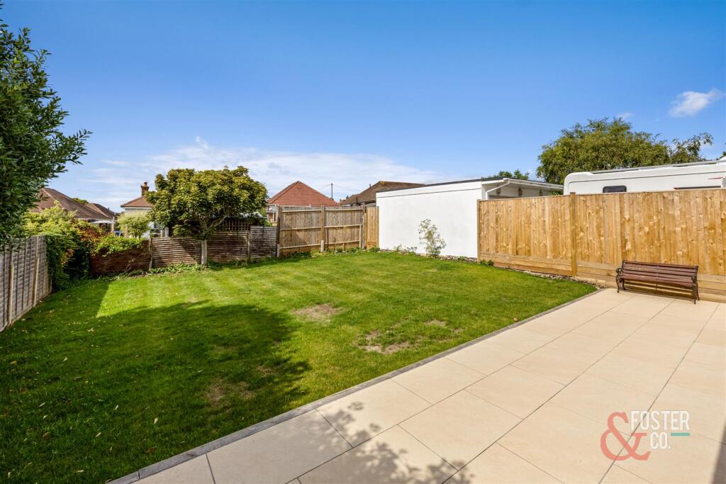 Ashfold Avenue, 5_022.jpg