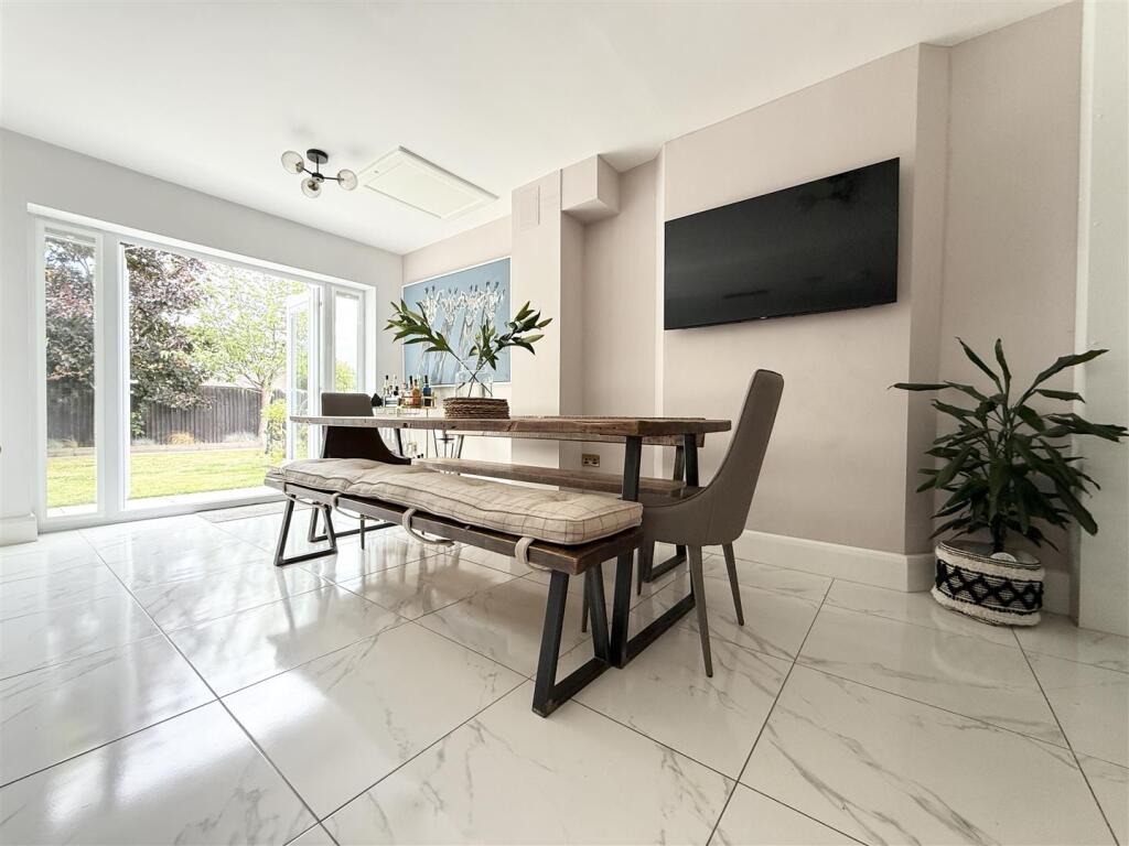 Family Living Kitchen