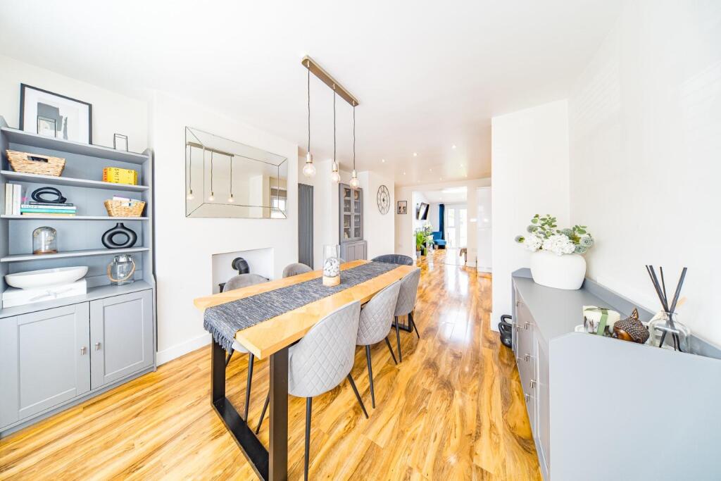 36 Ford Road dining room.jpg