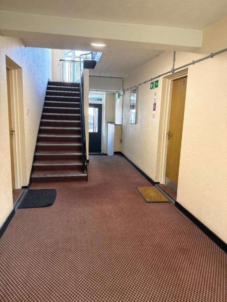 entrance lobby.JPG