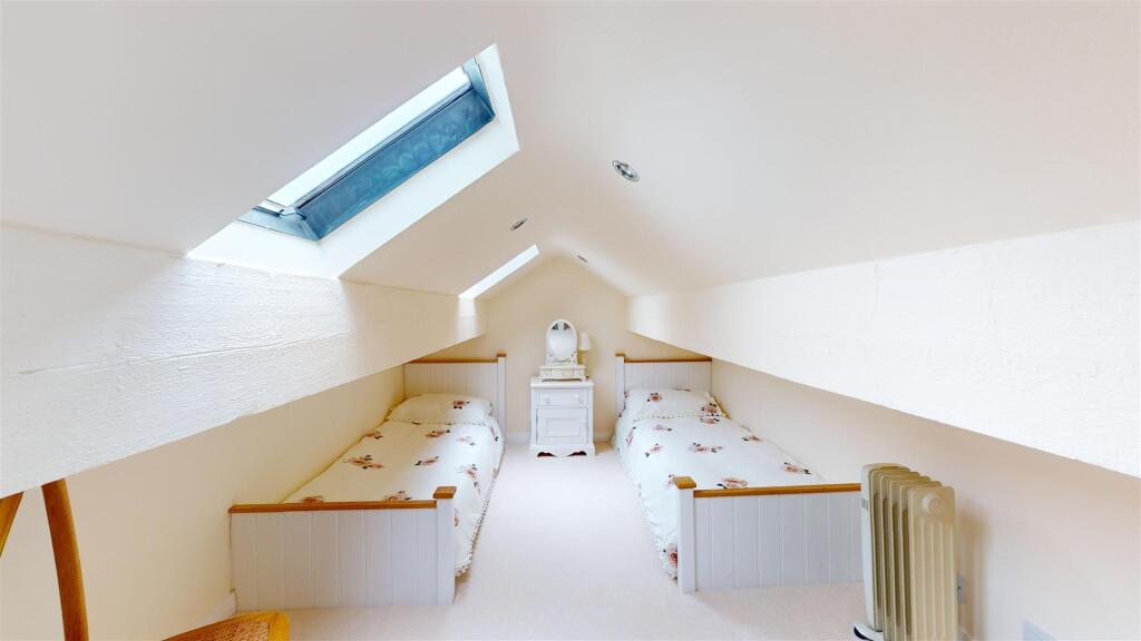 Occasional Room
