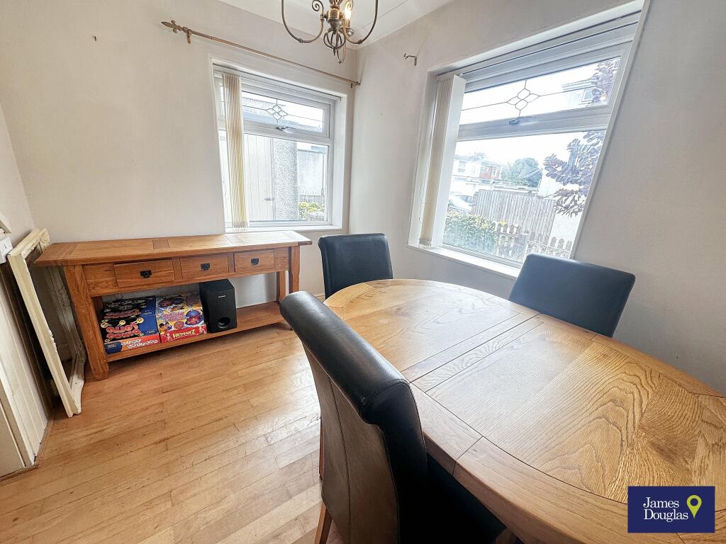 Dining 1