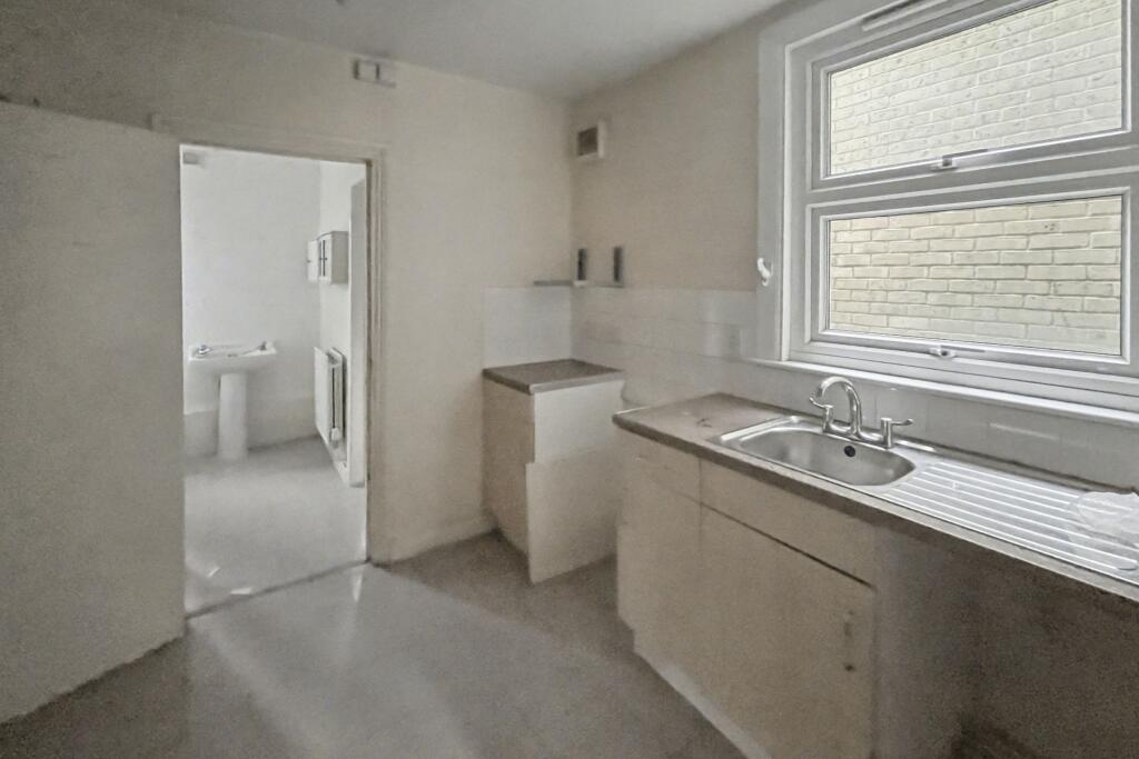 Flat A, 25 Trevor Road, Wimbledon, London, SW19 3PW
