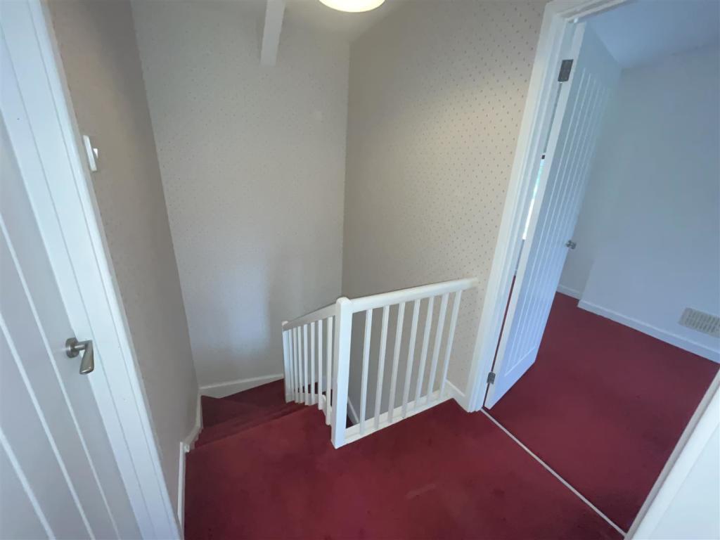 FIRST FLOOR - LANDING