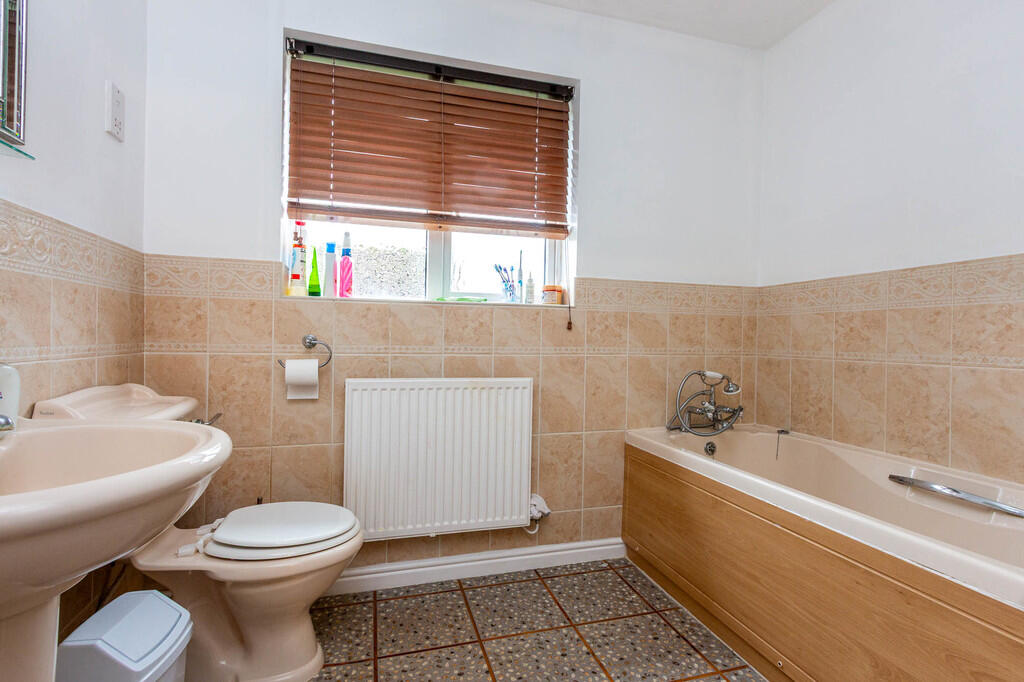 Family bathroom