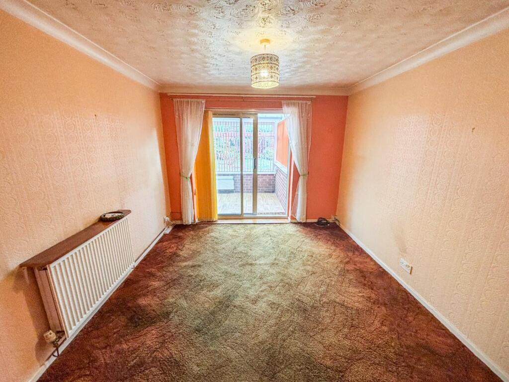 tlc_e215248a-a578-4157-a1ce-f554202f0c66_6ce611c.j