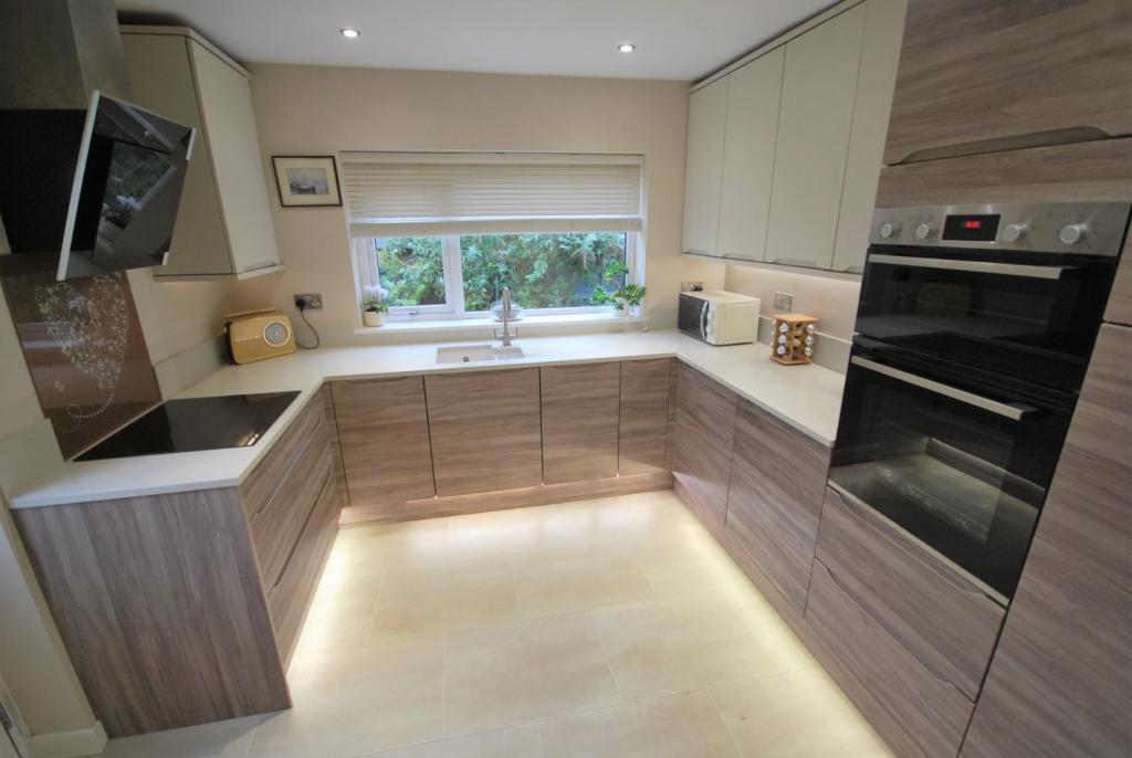 9 Sunnymede Vale