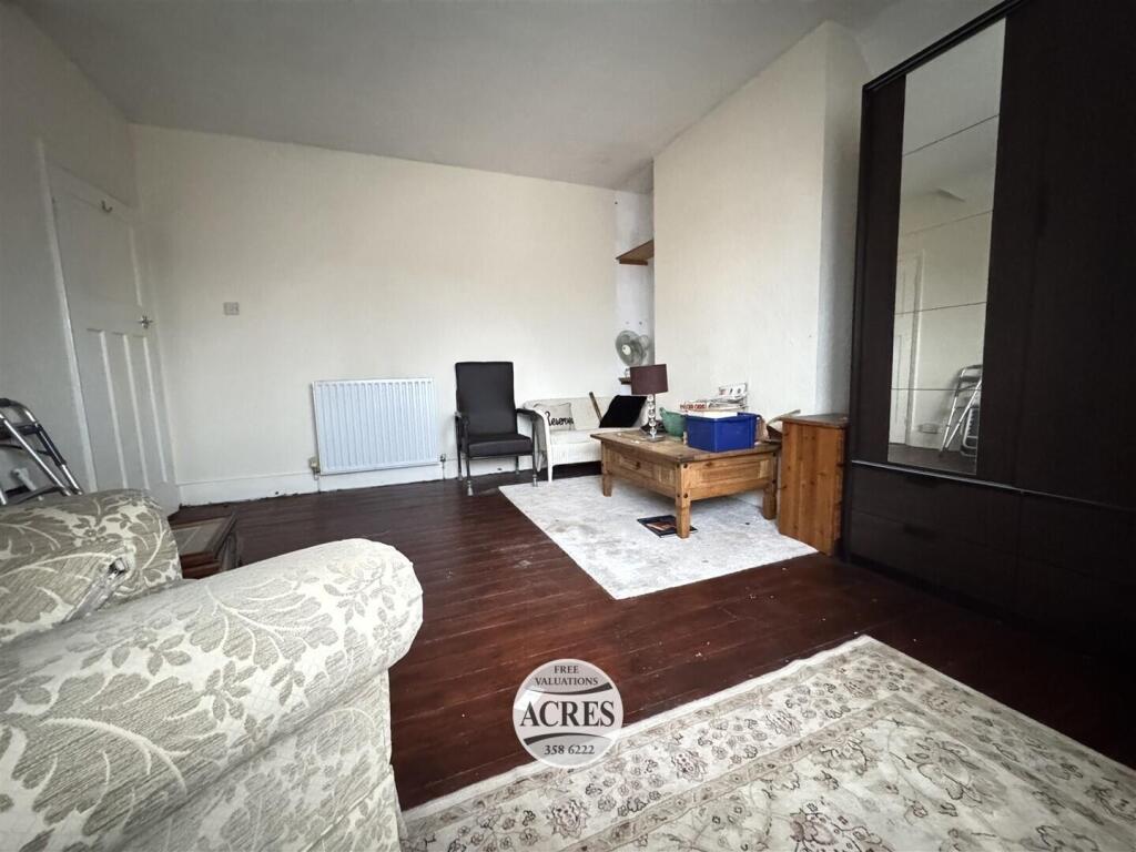 IMG_4942 (Large).jpg