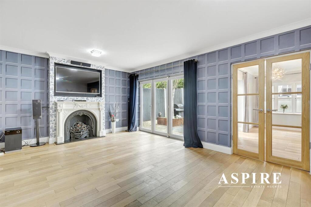 Aspire Estate Agents23.jpg