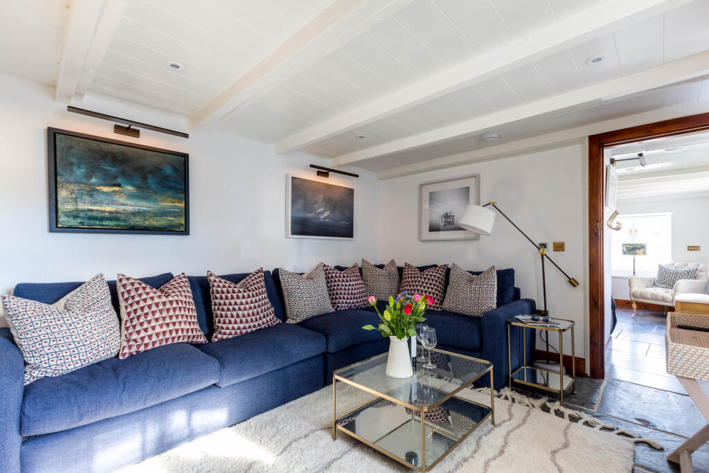6523c451cadf4_Rubena Cottage-38