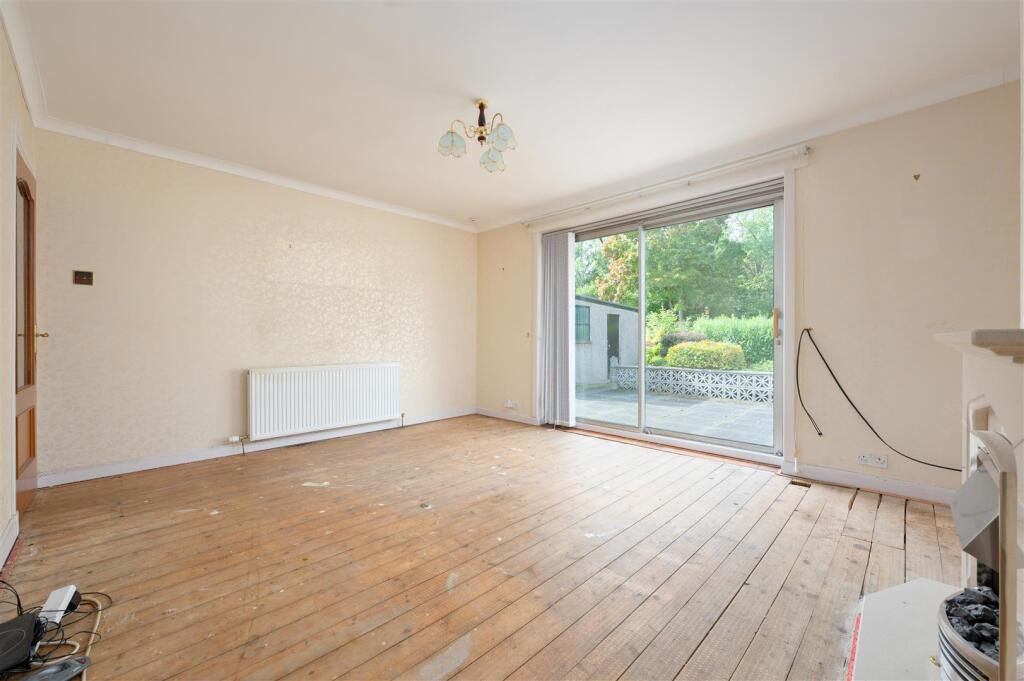 18LinburnGrove011.JPG