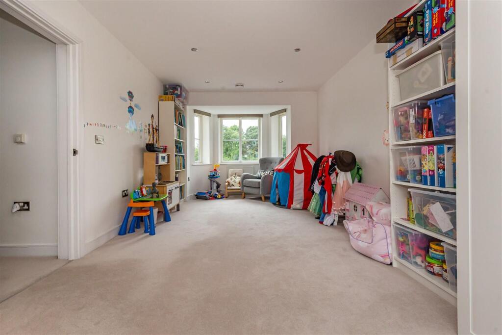 34 Buckingham Road (21).jpg