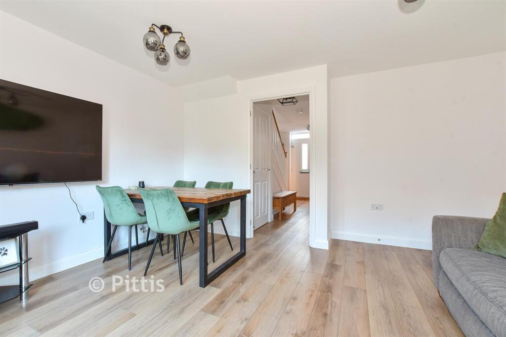 Angelica Grove, Newport, Isle of Wight