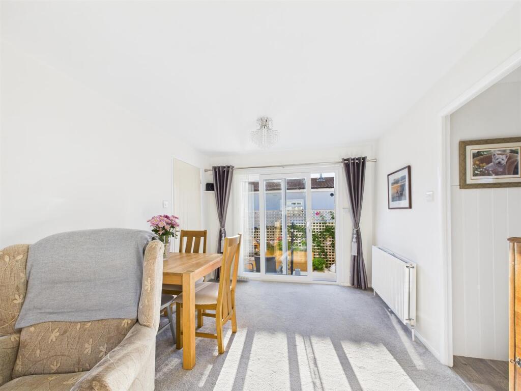 Reception Room/Dining Area