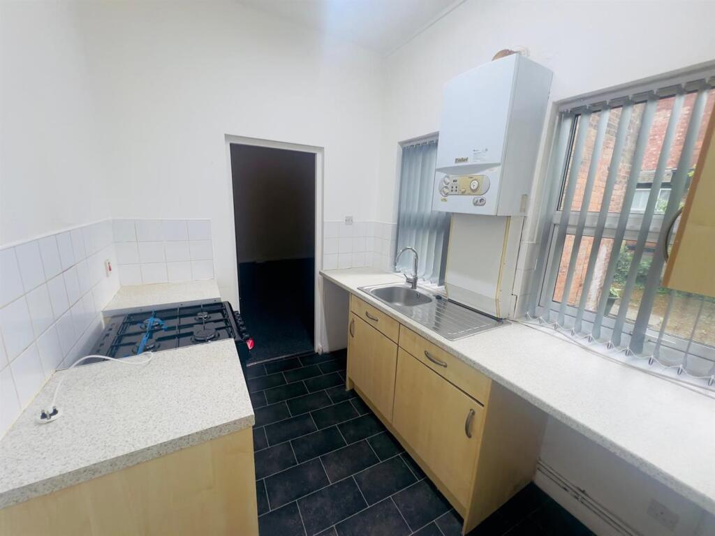 WhatsApp Image 2025-04-28 at 10.37.37.jpeg