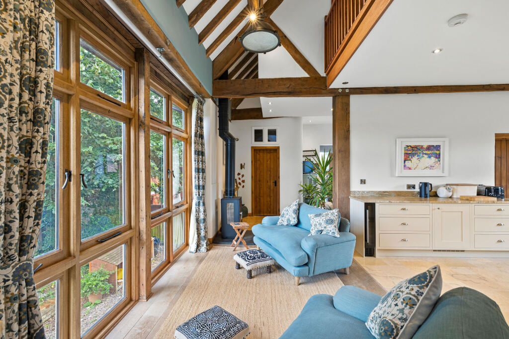 0875TheOldBarn-17