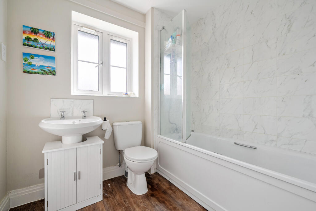 1362134-7-68de561...