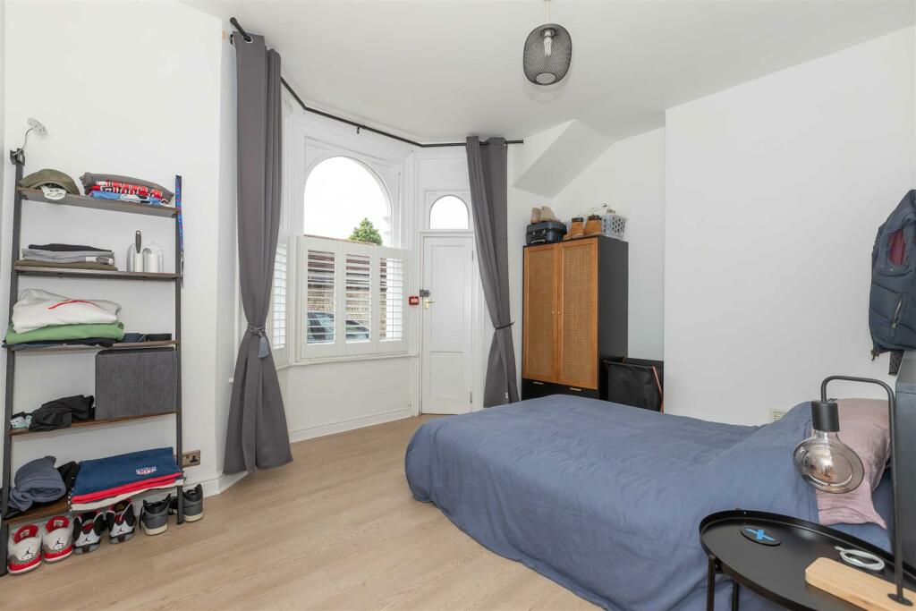 1 143 Heene rd_7.JPG