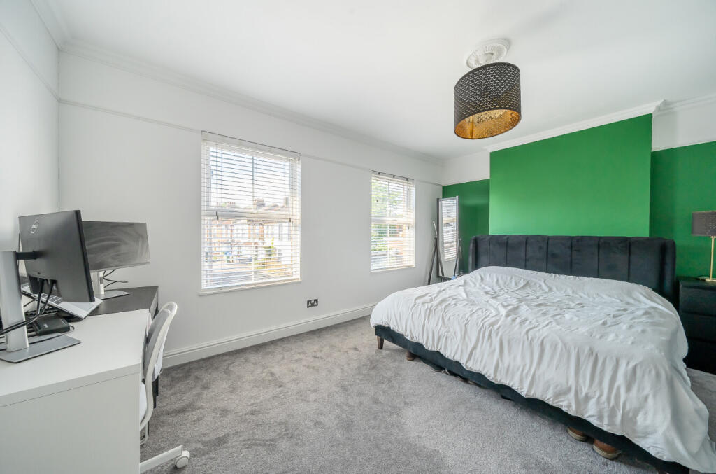 5-682219007a4c9-1...