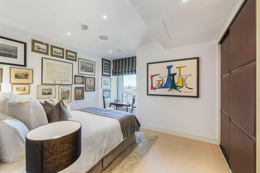 Battersea Reach, ...