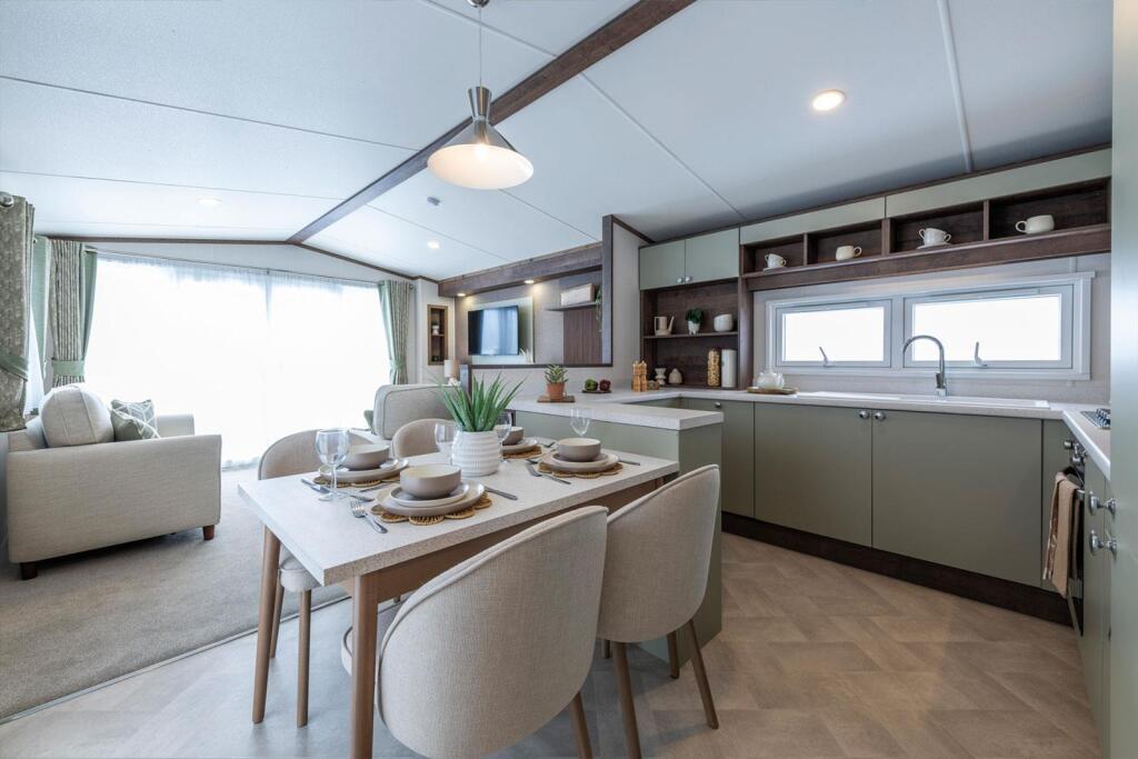 Plot-18-Regal-Harlington-Lodge-40-x-20,-2025-model