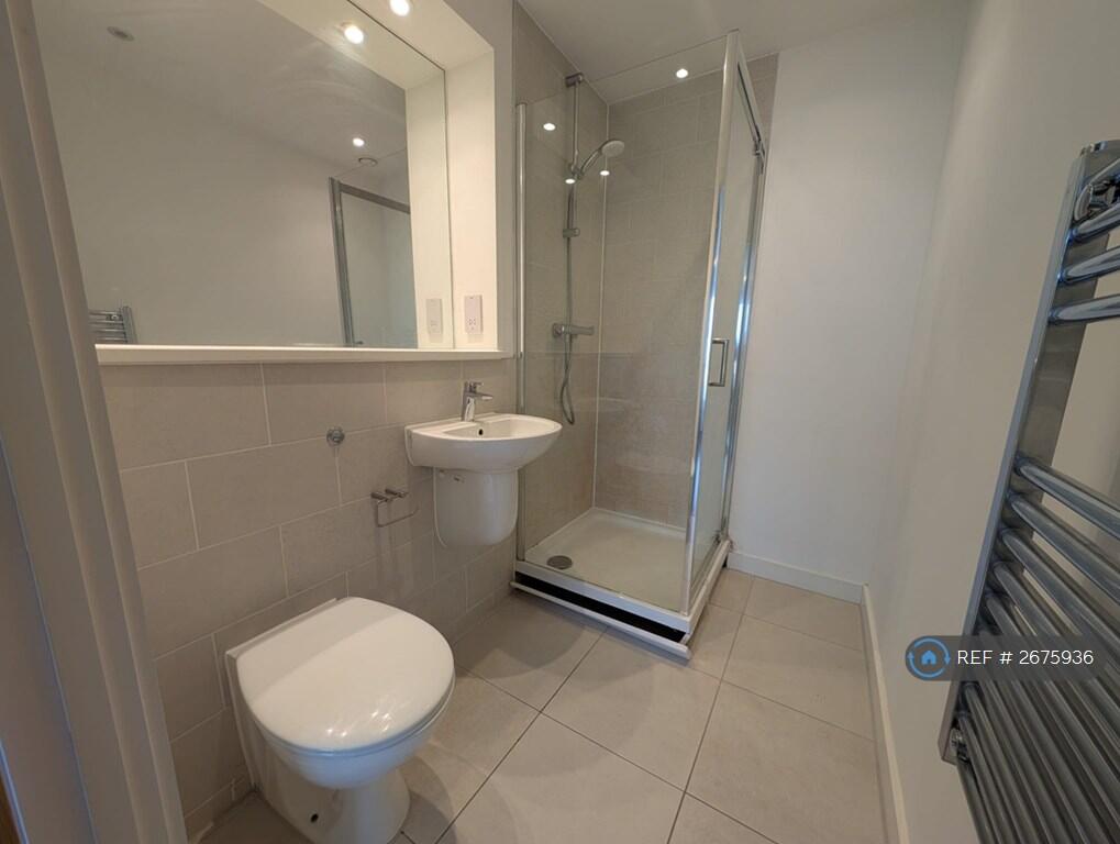 Master Bed Ensuite
