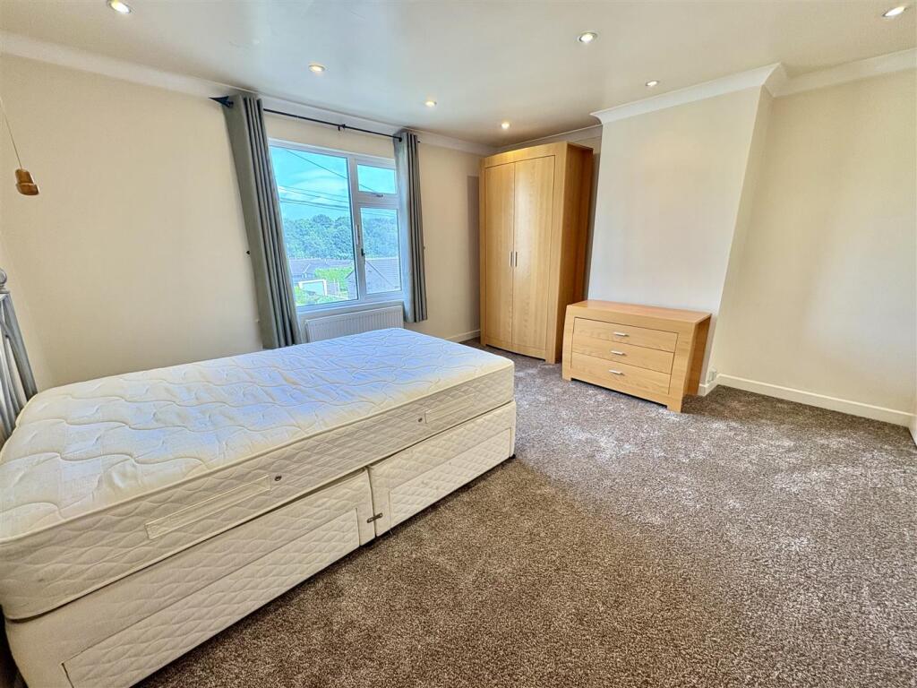 Bramleys Estate Agents - Rayner Road - Brighouse (